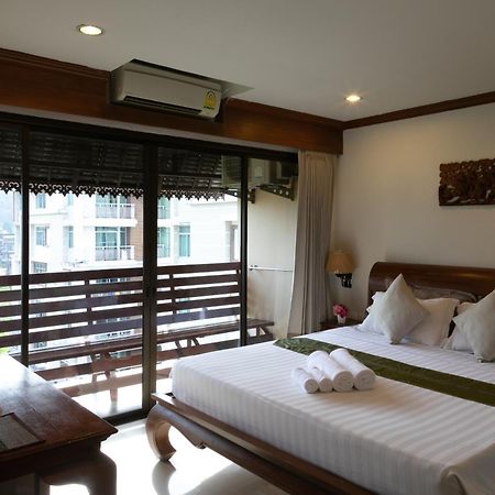 Best Venue Hotel Patong Екстериор снимка