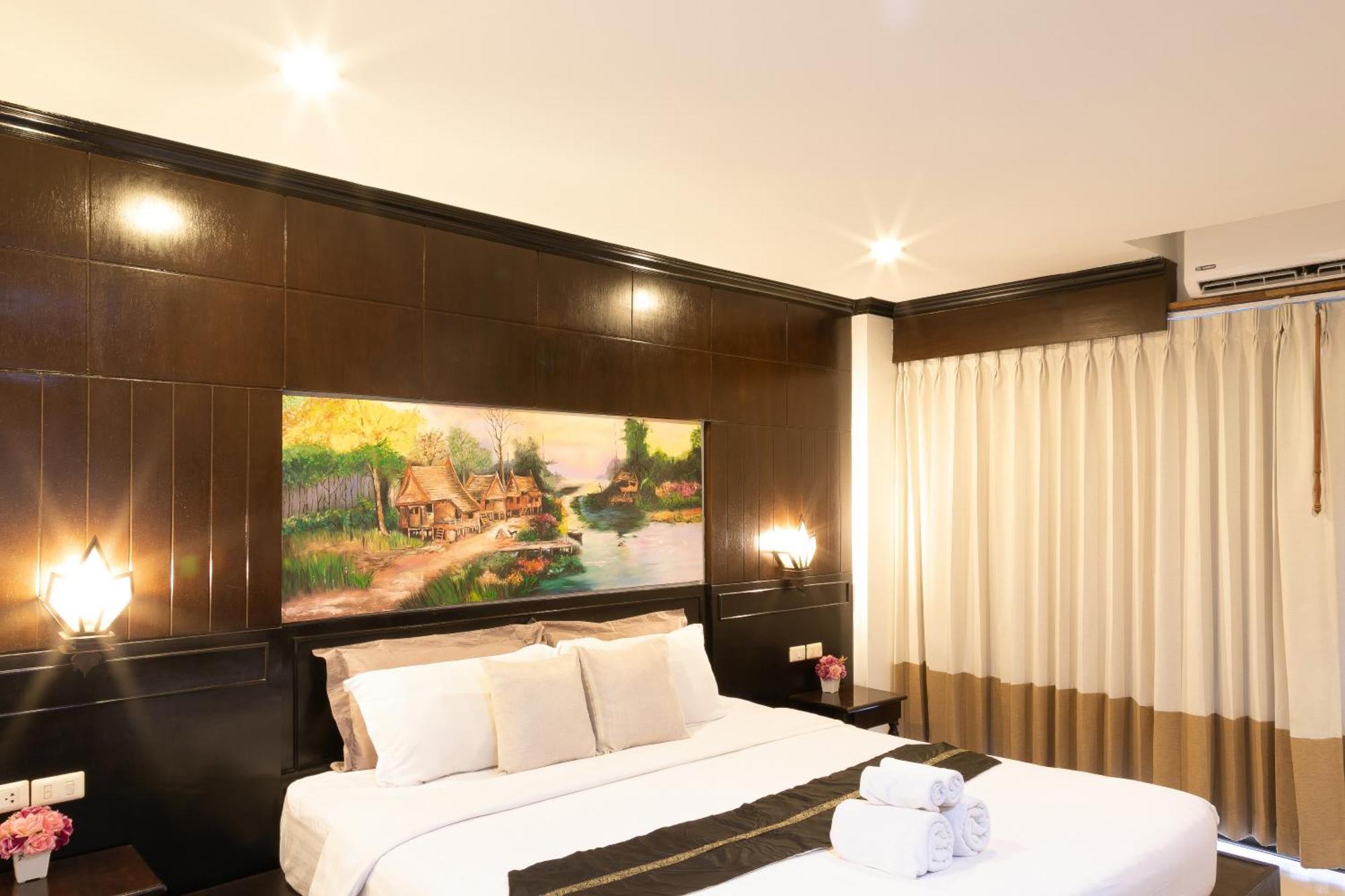 Best Venue Hotel Patong Екстериор снимка